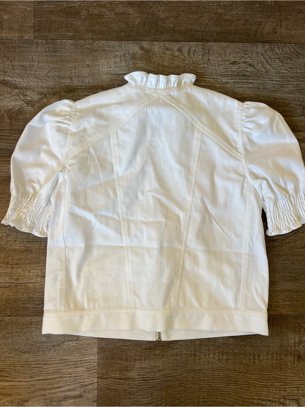 Cinq a Sept Anabella Short Sleeve Zip Jacket in White - Picture 6 of 6